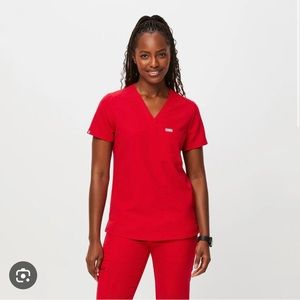 Pop Red Figs Scrub Set